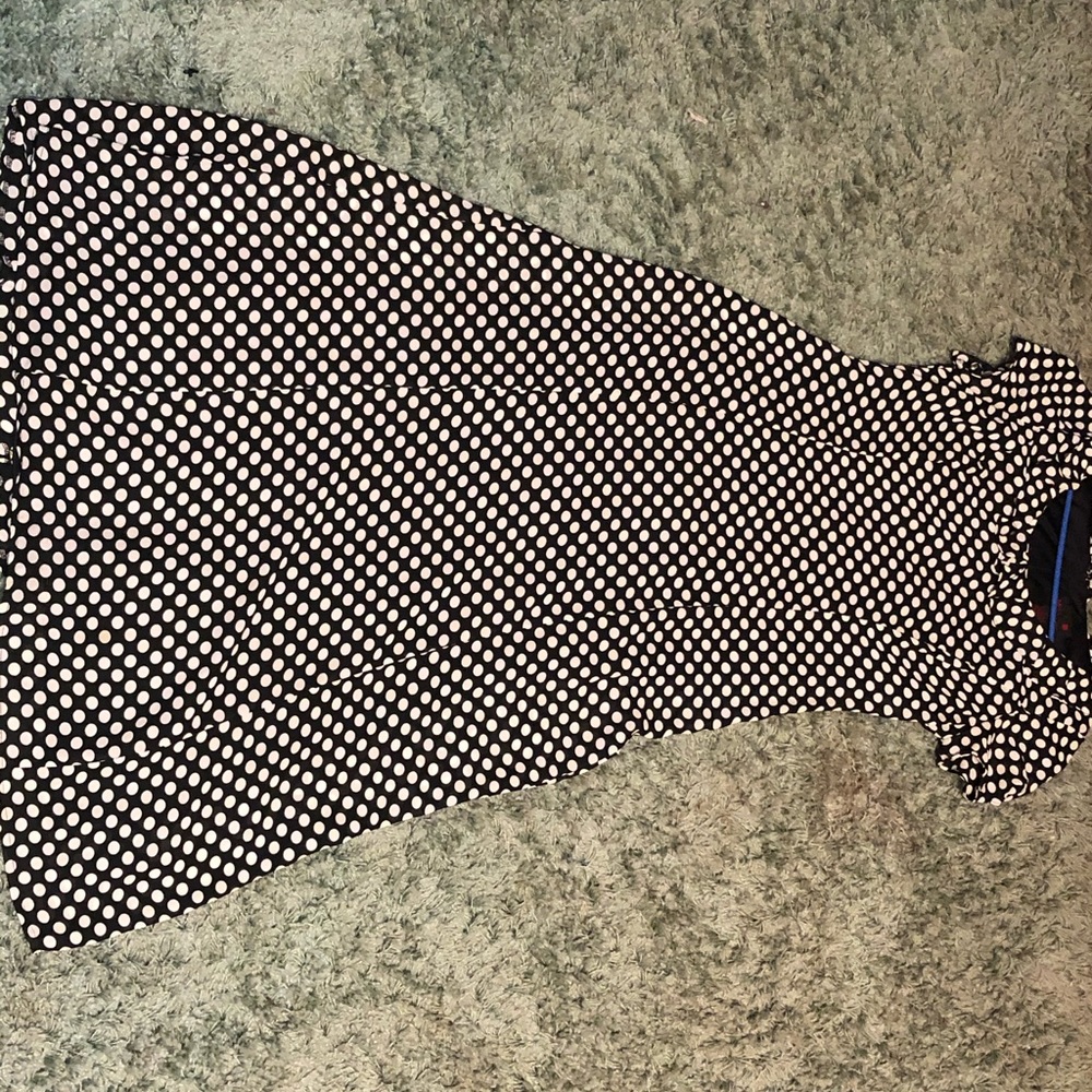 Simple Black and white polka dot dress